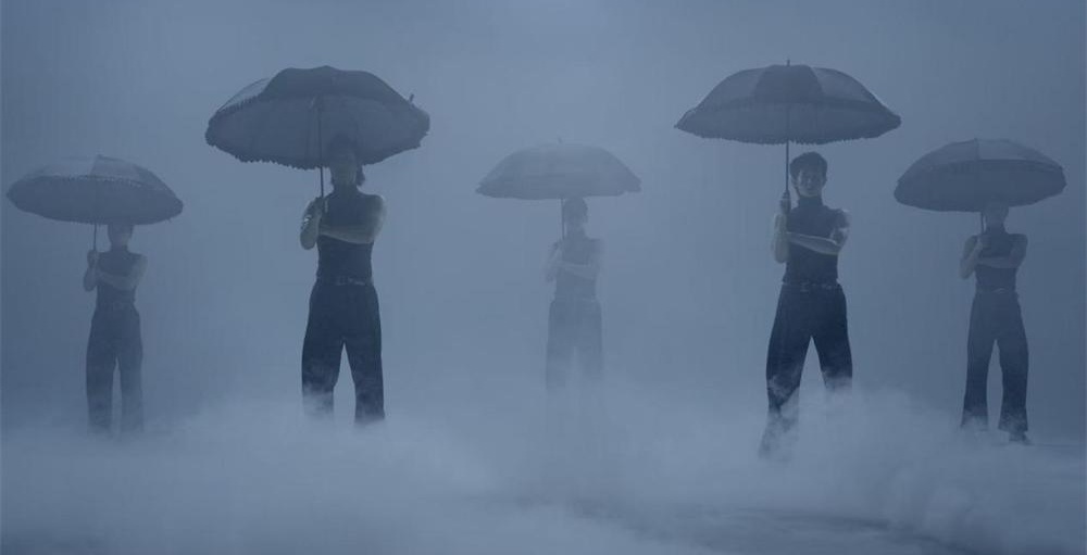 震撼!全男班舞剧《我·们》空降成都,80分钟让你看懂男人的一生