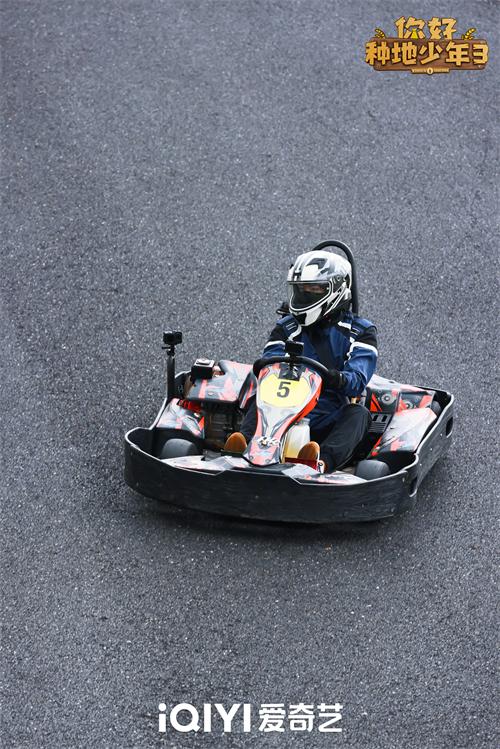 1765165996114081.jpg 5.jpg