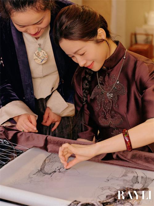 1766118885174123.jpg 5.jpg